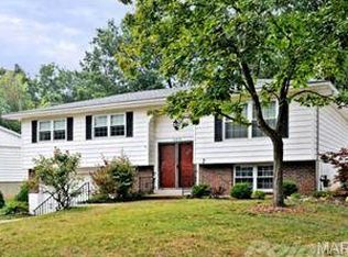 4915 Brockwood Dr, Saint Louis, MO 63128
