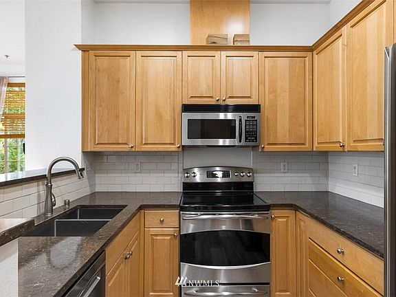 2nd image of 1855 Trossachs Blvd SE Unit 406