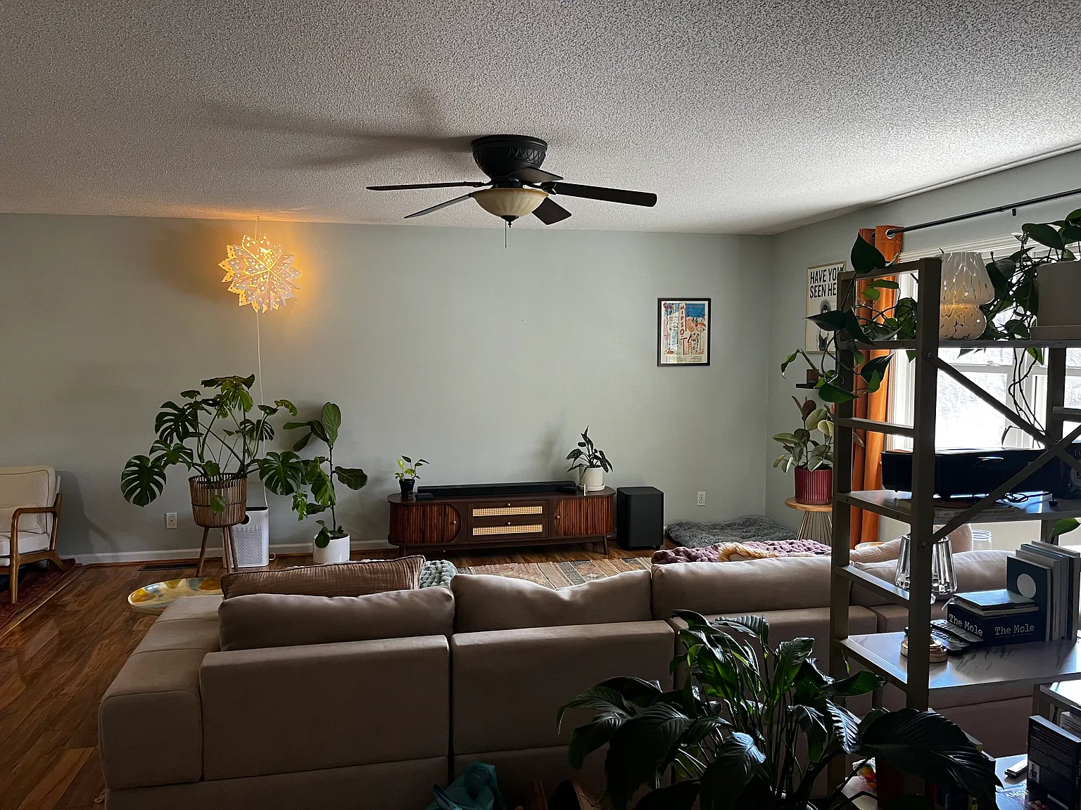 3 bed, 1828 sqft, $2,400 — Photo 4