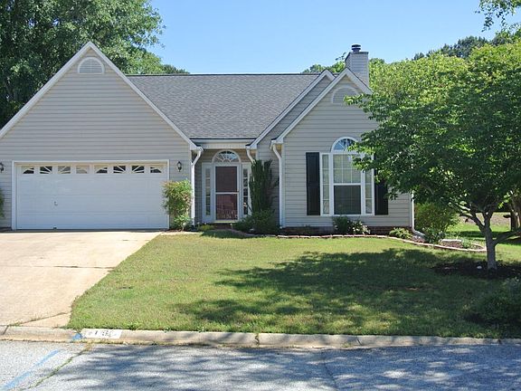 Cute single level ranch in a wonderful neighborhood