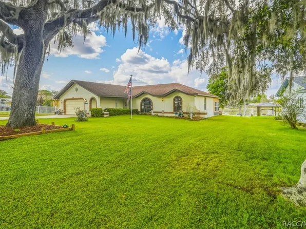 9103 E Aqua Vista Dr, Inverness, FL 34450