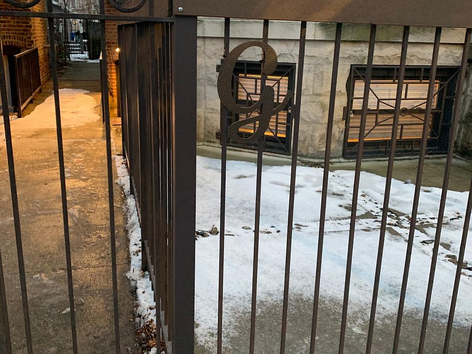Front Garden unit gate entrance.