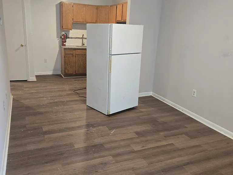 4206 W Girard Ave — Photo 3