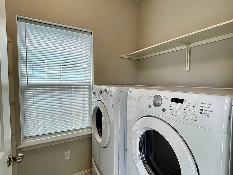 112 Witchhazel Way — Photo 13