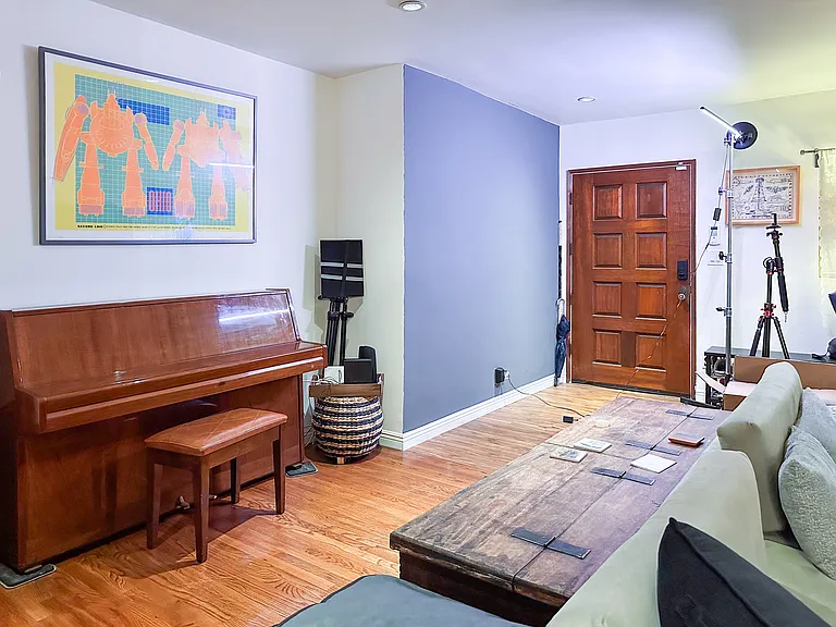 2404 S Isabella Ave — Photo 12