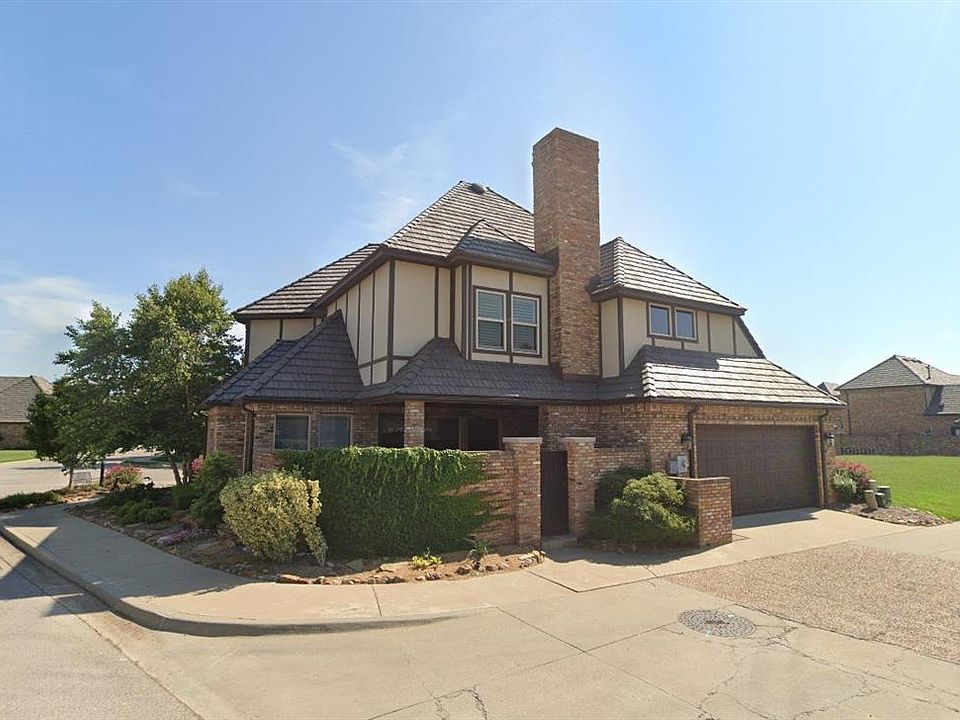 2nd image of 3101 Millbrook Dr