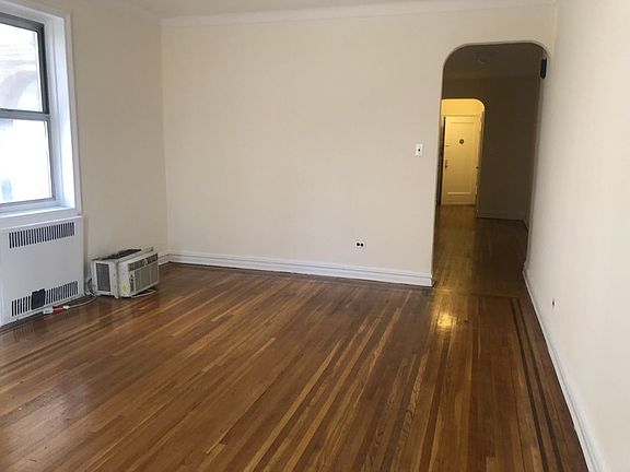3rd image of 6544 Saunders St APT E1