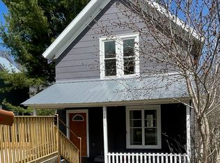 1214 E 5th Ave, Houghton, MI 49931