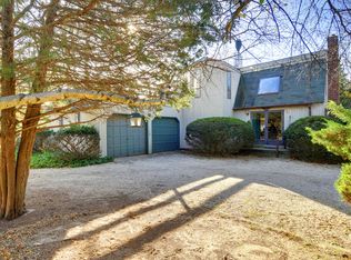 21 Actors Colony Rd, Sag Harbor, NY 11963