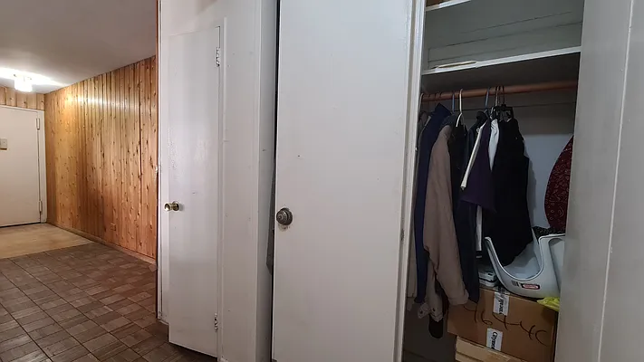 Sold by Azbel Real Estate, Inc. | media 24