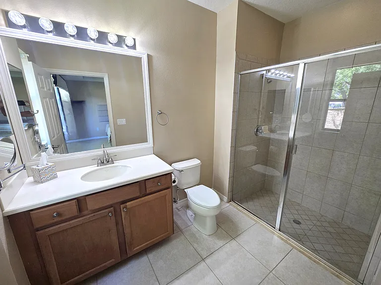 4005 Overture Cir — Photo 9