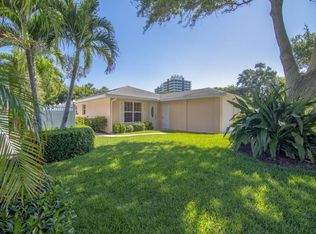 815 Banyan Rd, Vero Beach, FL 32963