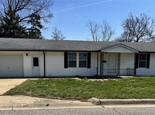 606 McKinley Ave, Warrenton, MO