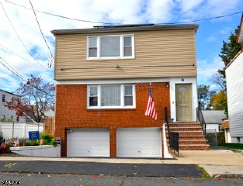 1st image of 9 Jefferson St