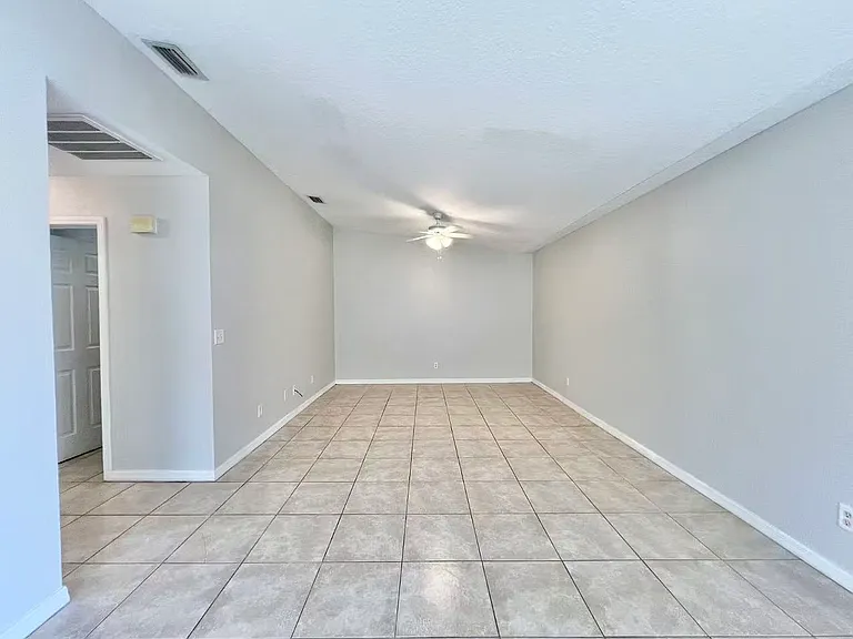 4403 Sherwood Forest Dr — Photo 5