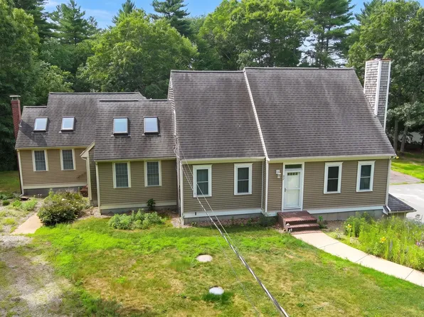 42 Clear Pond Rd, Lakeville, MA 02347