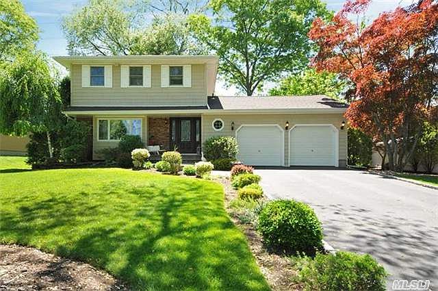 1st image of 28 Falcon Dr
