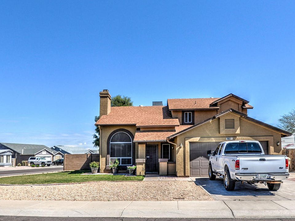 1st image of 8570 W Sierra Vista Dr