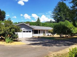 90488 Lure Ln, Walterville, OR 97489