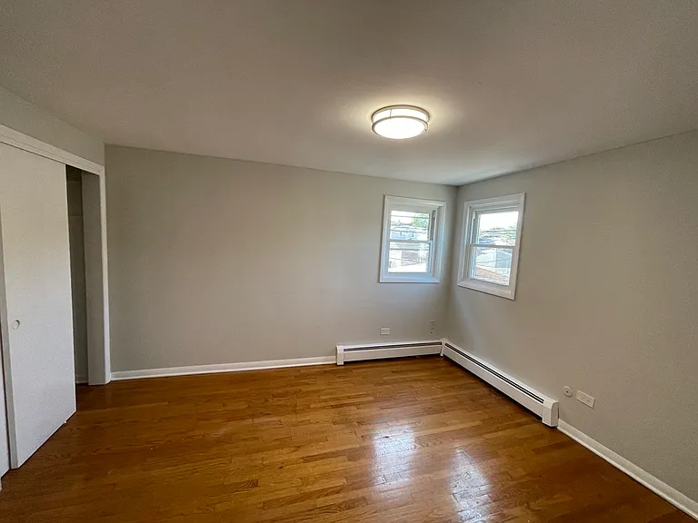 2806 N Rutherford Ave #2N — Photo 9