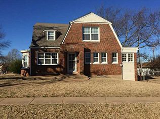 302 W 8th St, Chandler, OK 74834