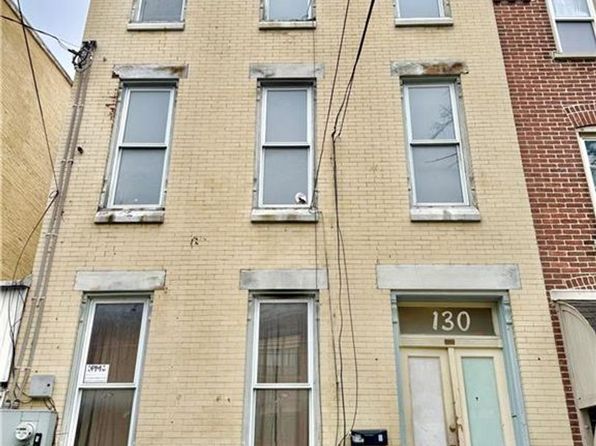 130 N 2nd St APT 1