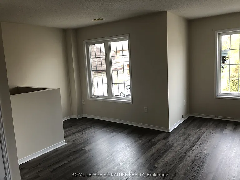 27 Nassau St #2 — Photo 7