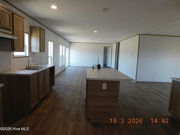 3rd image of 763 Opal Road