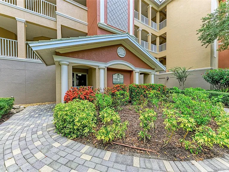 5200 Manorwood Dr #2D — Photo 5