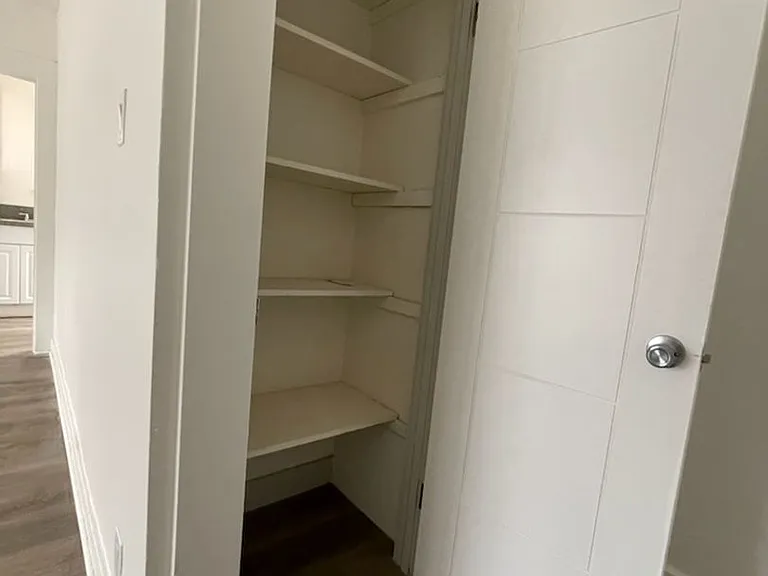 7777 Santa Monica Blvd — Photo 11