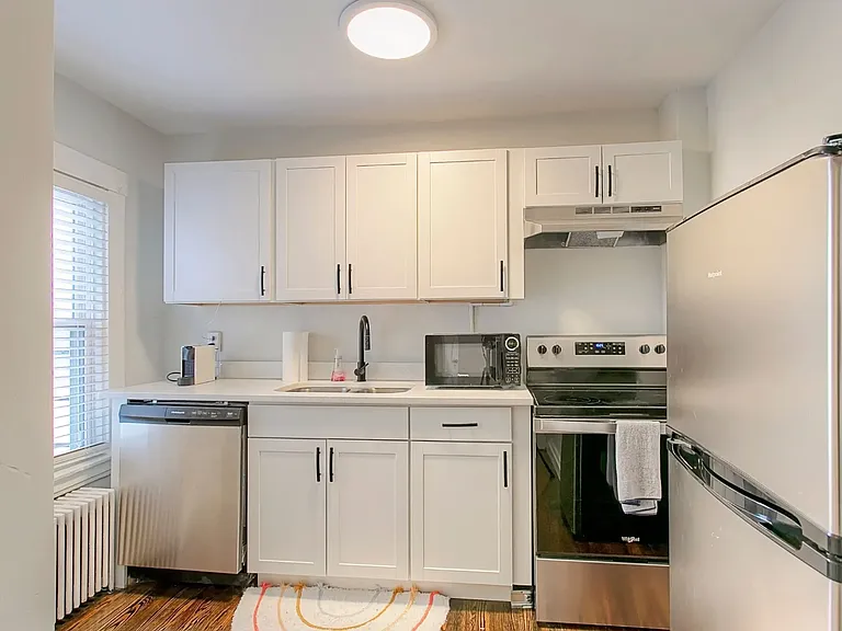 3178 Madison Rd #4 — Photo 11