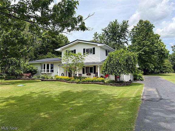 2nd image of 15794 Mayfield Rd