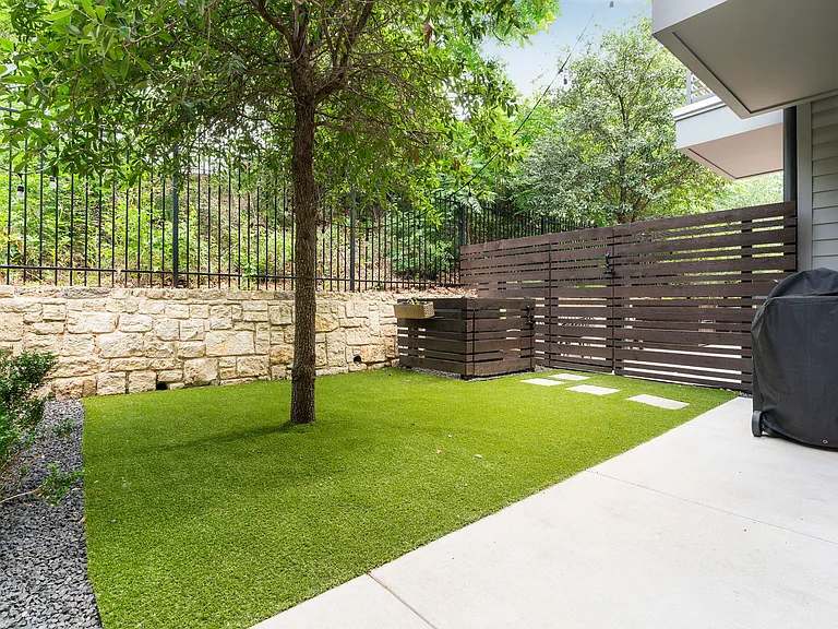 3100 Menchaca Rd #33 — Photo 16