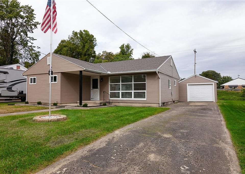 1st image of 1148 Fisher Dr