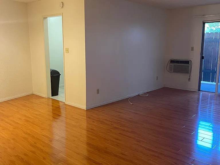 1122 N Stoneman Ave #718-107 — Photo 7