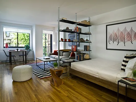 Rented by Stonehenge NYC LLC | media 16