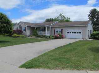 25 Kathy Way, Pittsfield, MA 01201