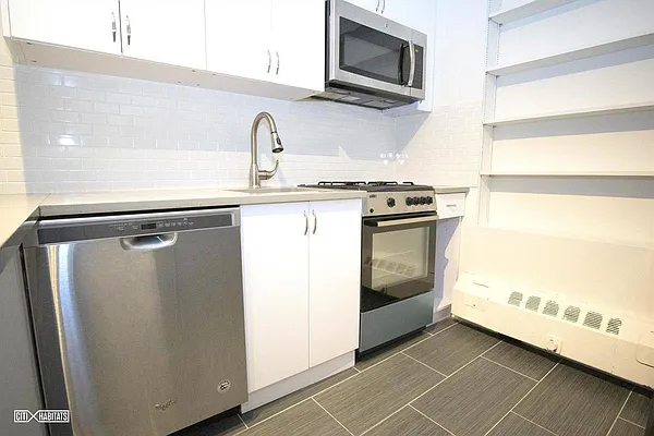 Rented by Corcoran | media 3