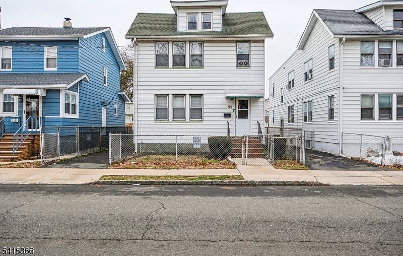 1st image of 99 Ralph St #2