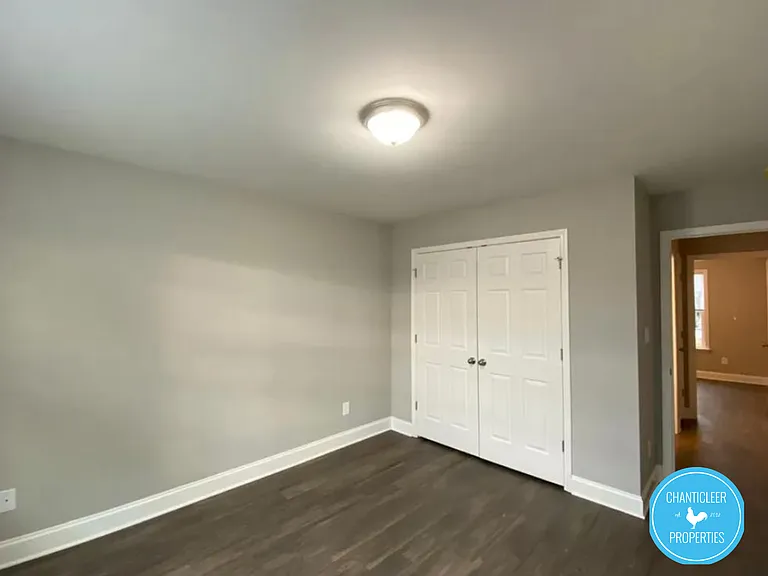 8 N Sterling St #B — Photo 7