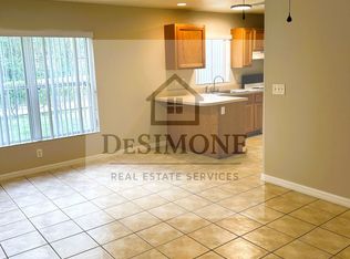 5775 NE 32nd St APT 3, Silver Springs, FL 34488