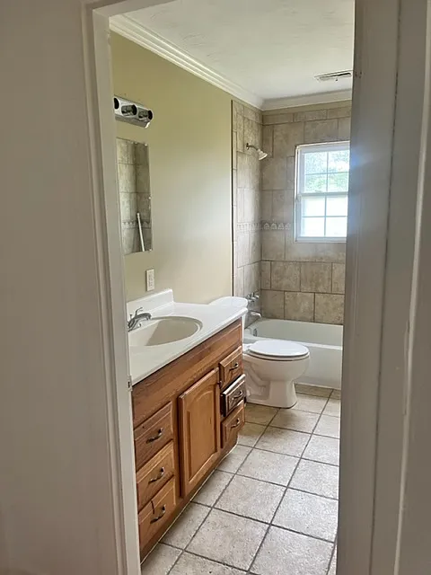 1231 Fairview Avenue — Photo 4