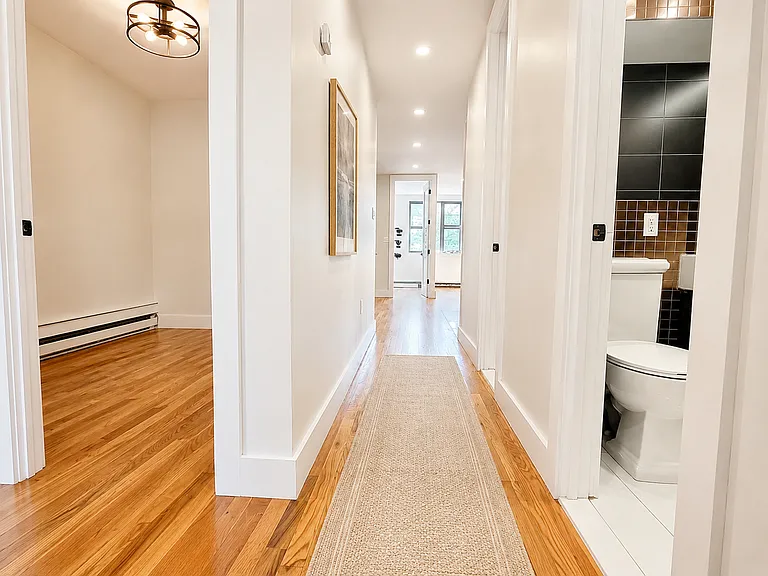 945 Herkimer St #3A — Photo 11