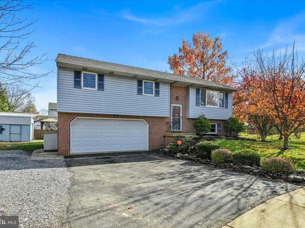 920 Liberty Ct, Mount Joy, PA 17552