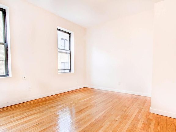 4th image of 712 W 176th St APT 2D