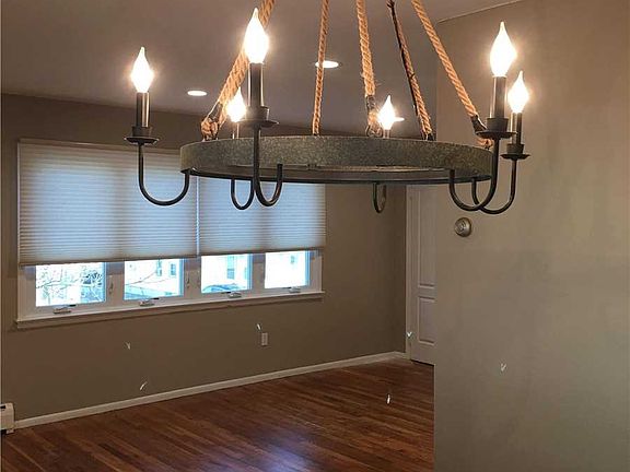3rd image of 18 Hanover Pl Floor 2