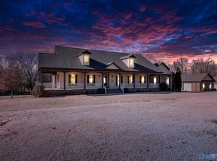 626 Beth Rd, New Market, AL 35761