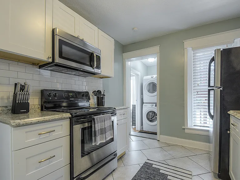 2541 Cherry St #3S — Photo 14