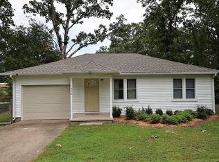 1006 Jackson Ave, Tahlequah, OK 74464