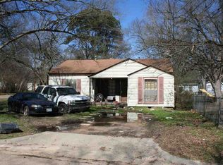 801 Macarthur Ave, Wake Village, TX 75501